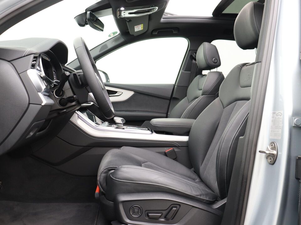 Audi Q7 55 TFSI e 394 PK Quattro S-Line