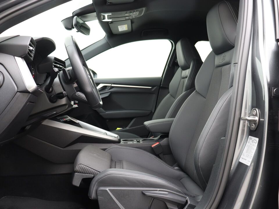 Audi A3 Sportback 30 TFSI S edition S-Line
