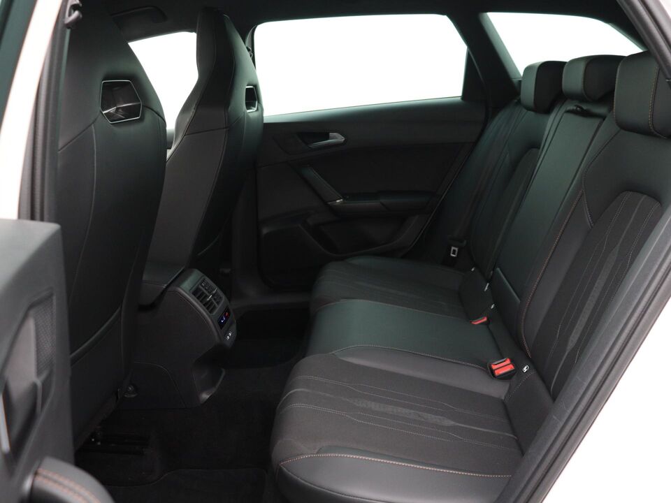 CUPRA Leon Sportstourer 1.4 e-Hybrid Business