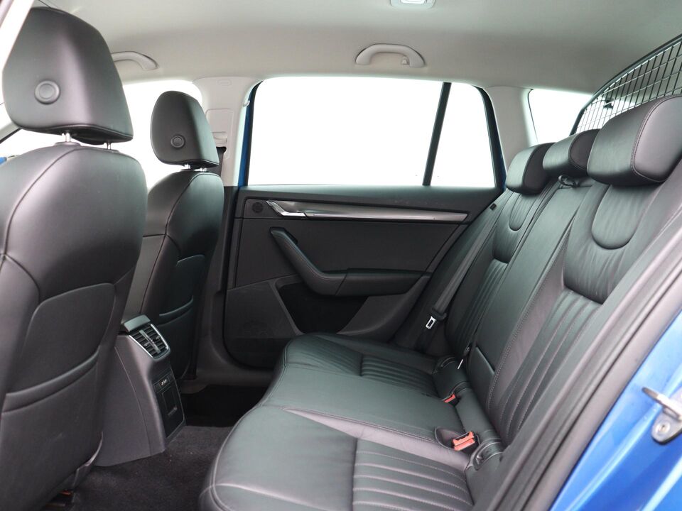 Škoda Octavia Combi 1.5 TSI 150 PK DSG Greentech Business Edition Plus