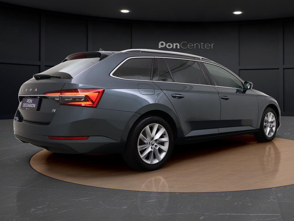 Škoda Superb Combi 1.4 TSI 218 PK iV Business Edition Plus