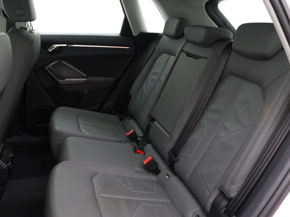 Audi Q3 45 TFSIe 245pk