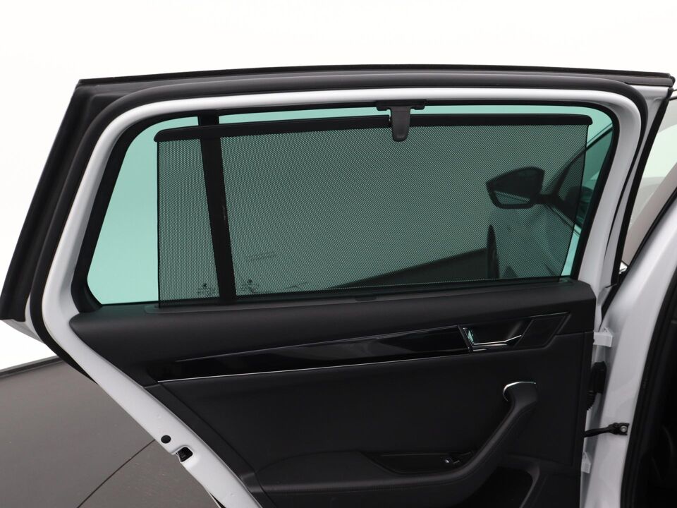 Škoda Superb Combi 1.4 TSI iV Laurin&Klement