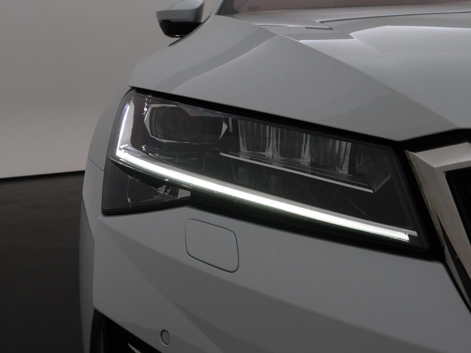 Škoda Superb Combi 1.4 TSI iV Laurin&Klement
