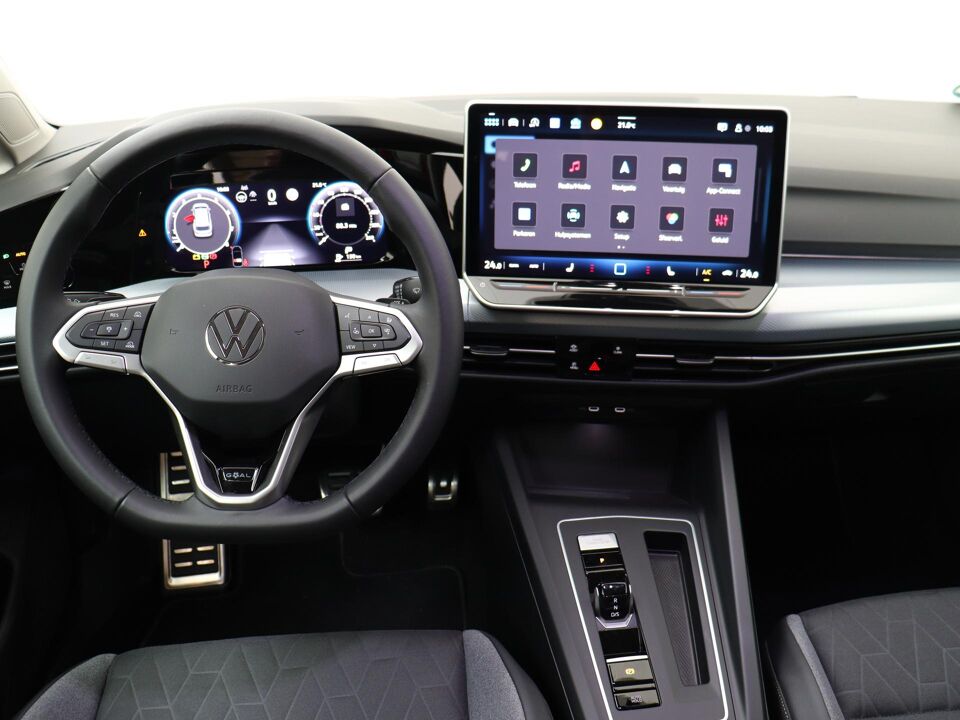 Volkswagen GOLF Variant 1.5 eTSI DSG Life