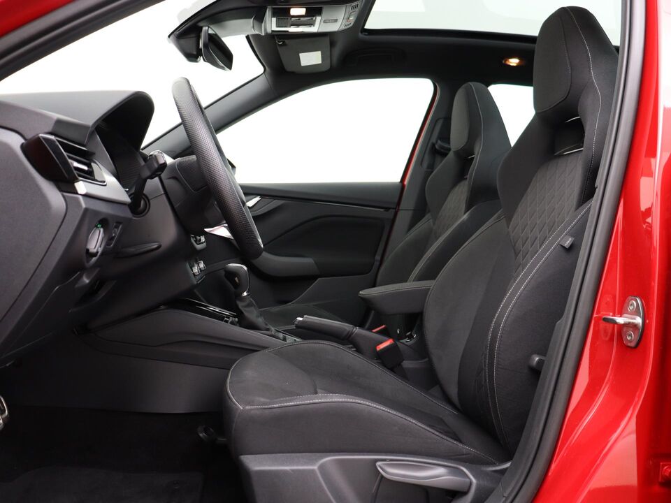 Škoda Kamiq 1.0 TSI 110 PK DSG Sport Business