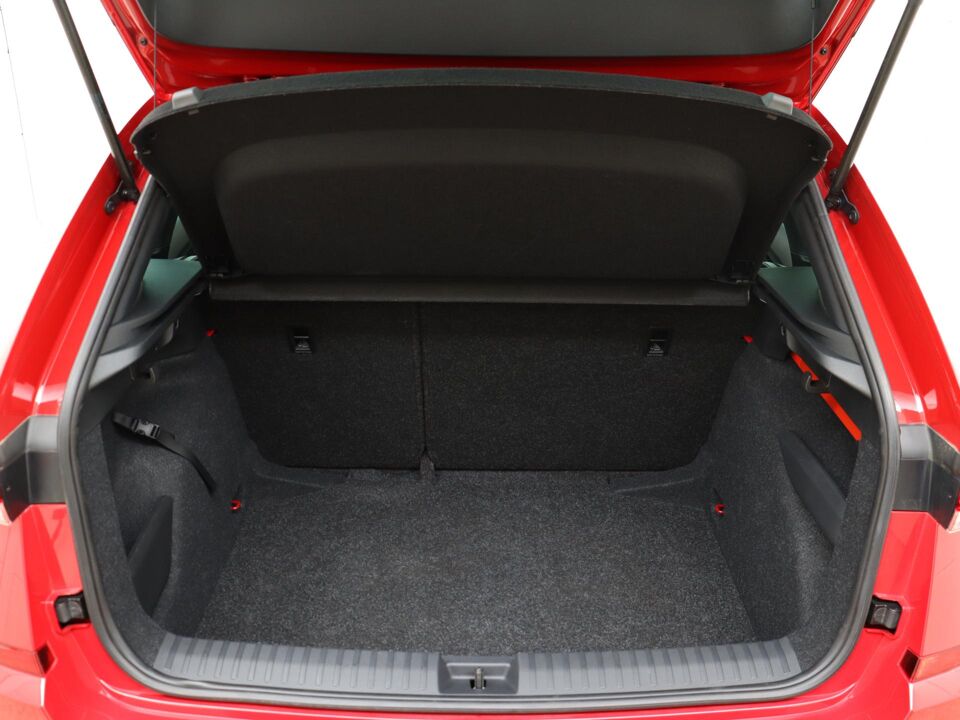 Škoda Kamiq 1.0 TSI 110 PK DSG Sport Business