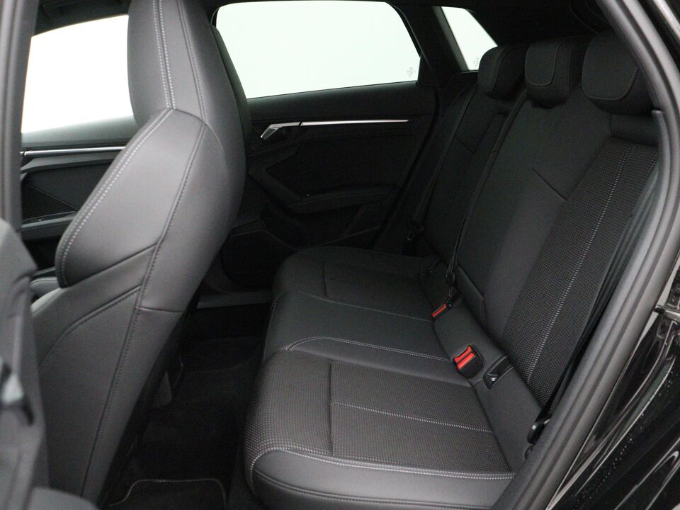 Audi A3 Sportback 30 TFSI S edition