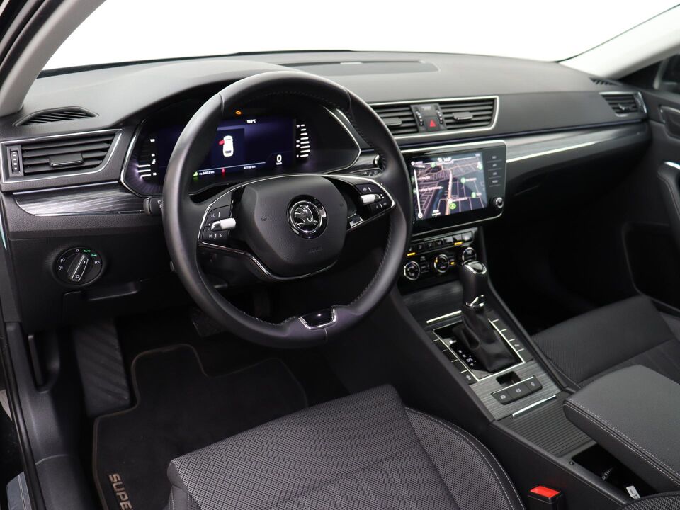 Škoda Superb Combi 1.5 TSI 150 PK DSG Business Edition Plus