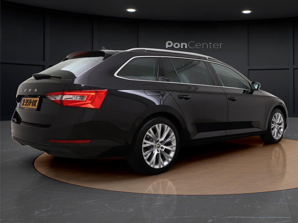 Škoda Superb Combi 1.5 TSI 150 PK DSG Business Edition Plus