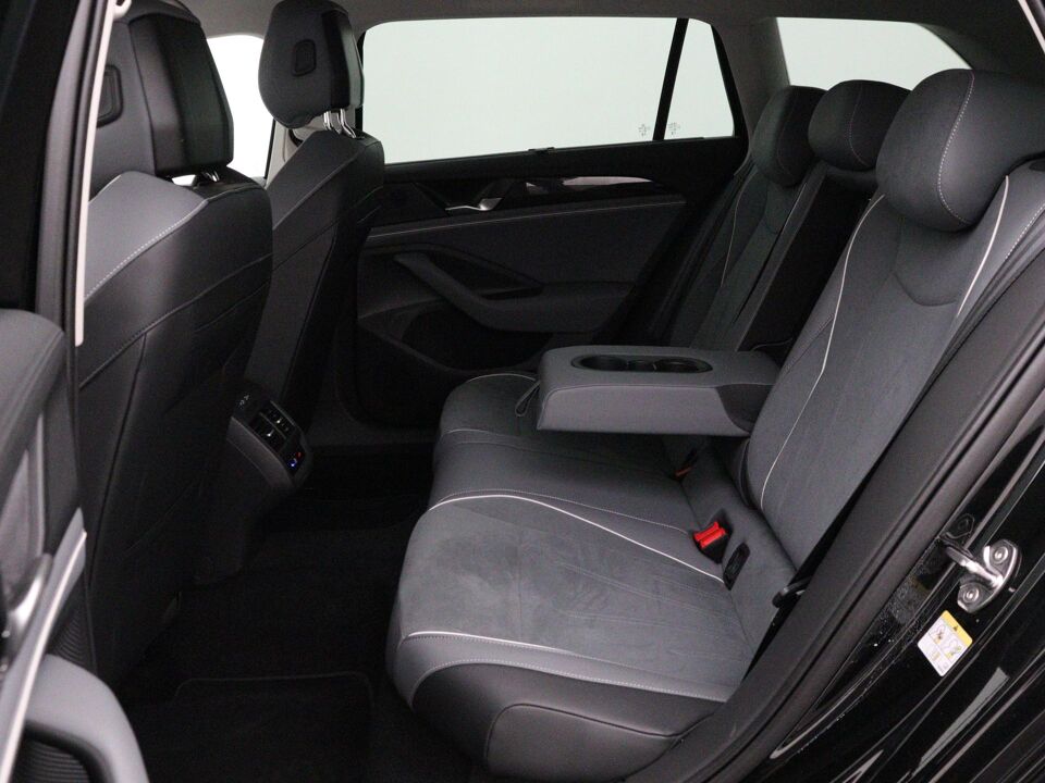 Volkswagen Passat Variant 1.5 eTSI Business