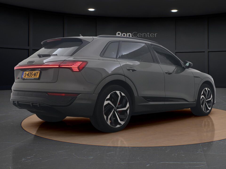 Audi Q8 e-tron 50 quattro S Edition 95 kWh