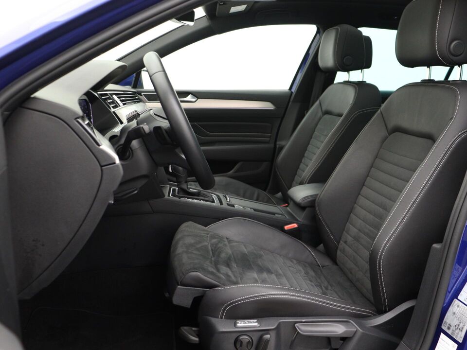 Volkswagen Passat Variant 1.5 TSI Elegance Business R
