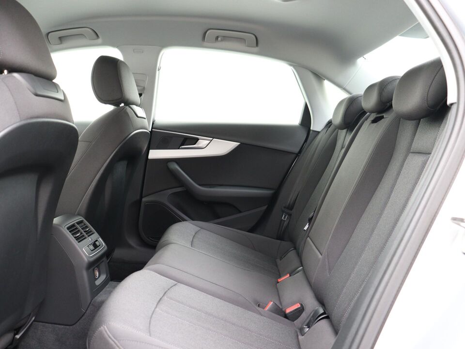 Audi A4 Limousine 2.0 TFSI 190 PK Ultra Pro Line