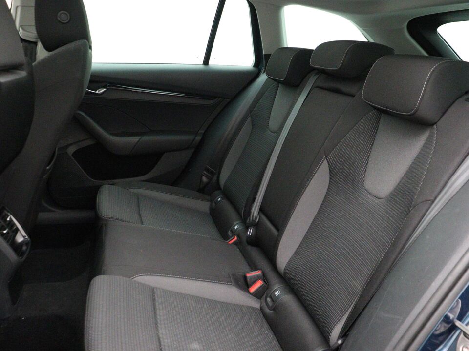 Škoda Octavia Combi 1.5 e-TSI Business Edition Plus