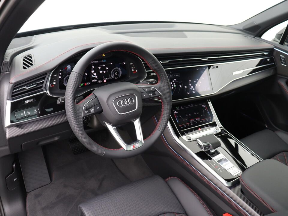 Audi Q7 Pro Line S 55 TFSI e 290 kW / 394 PK