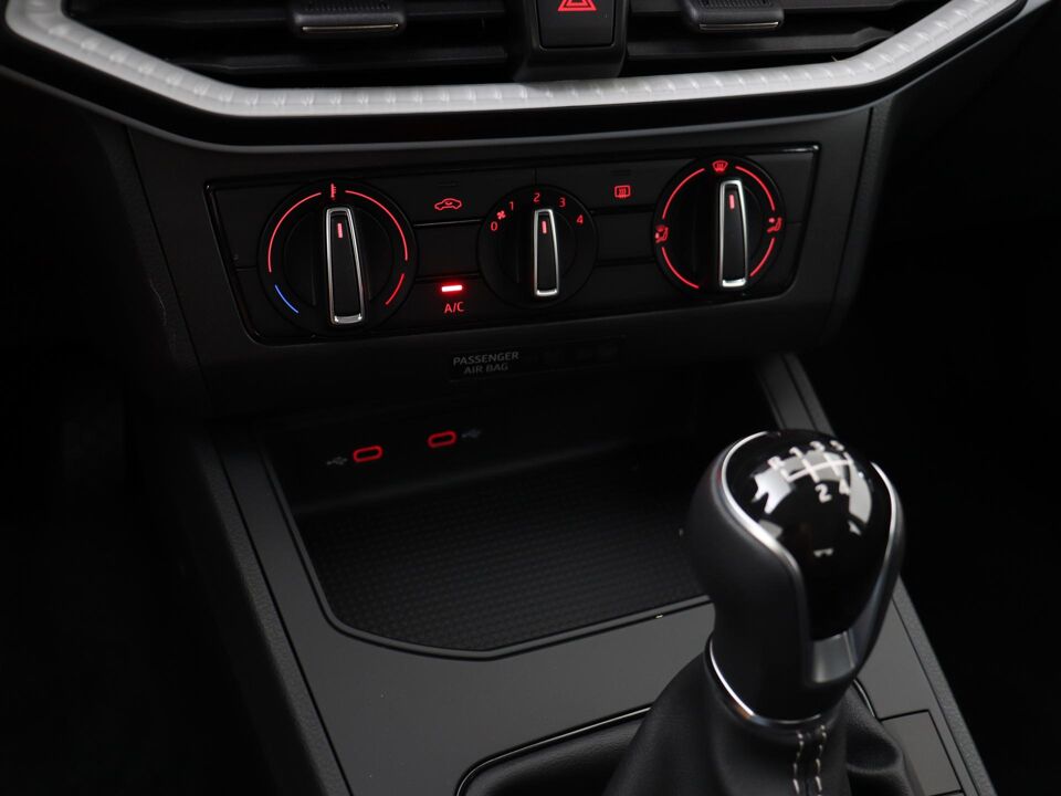 SEAT Ibiza Style Plus 1.0 EcoTSI 70 kW / 95 pk