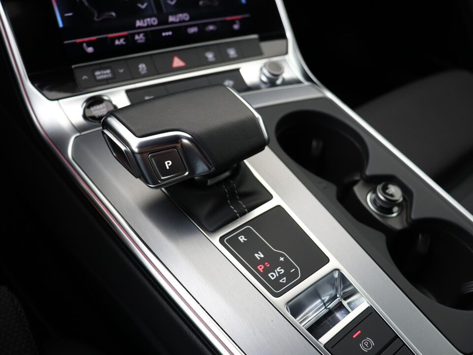 Audi A6 Avant 40 TFSI 204 PK S-Line