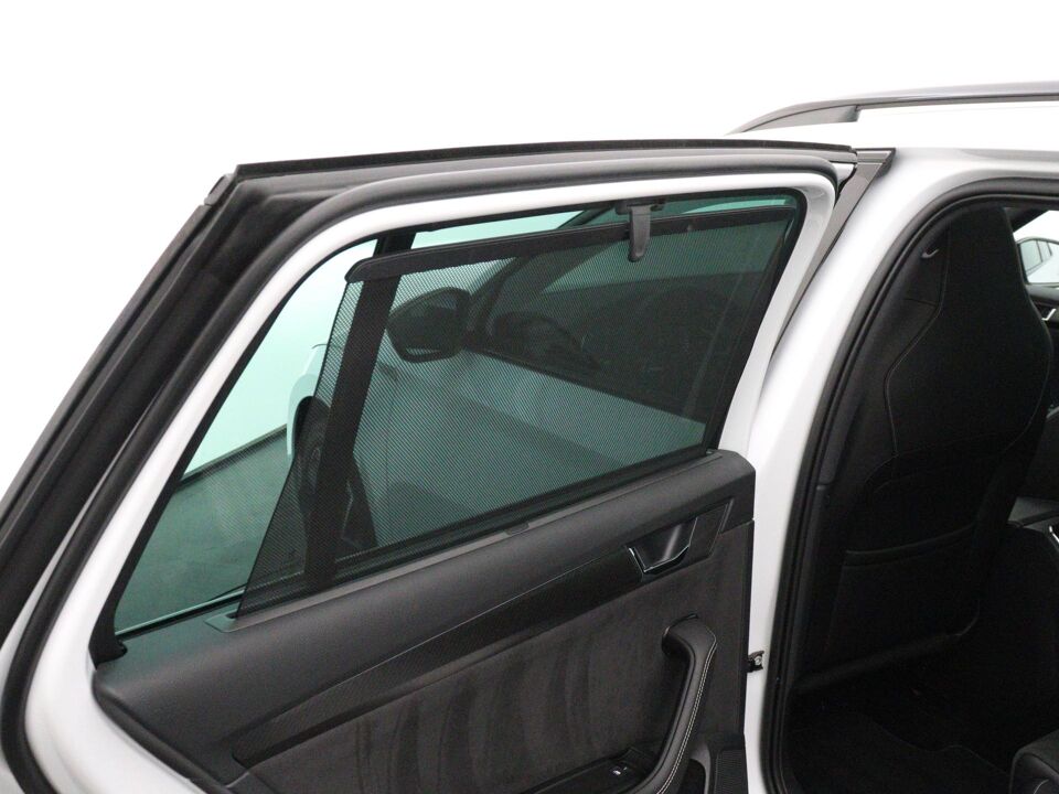Škoda Superb Combi 1.4 TSI iV Sportline Business