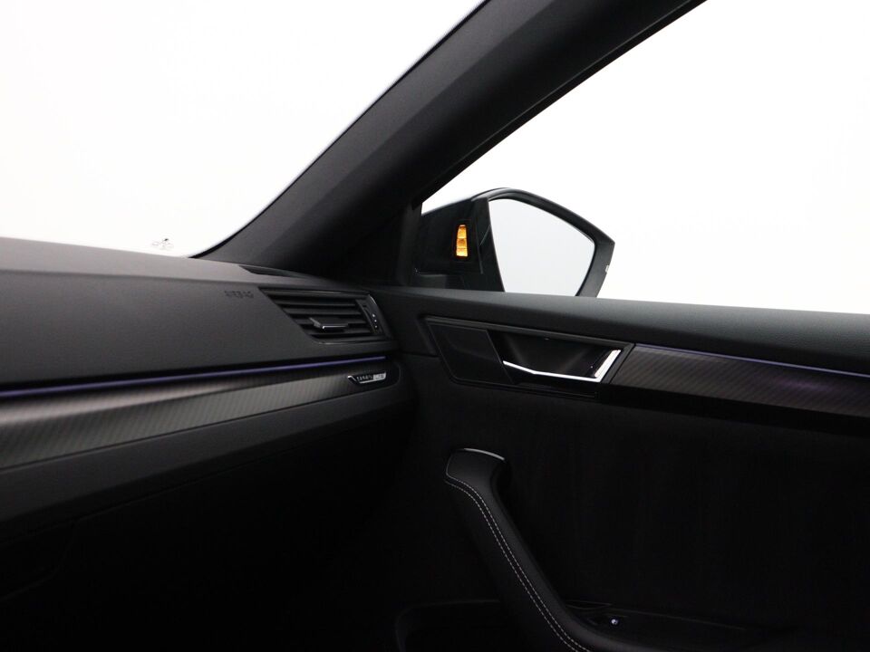 Škoda Superb Combi 1.4 TSI iV Sportline Business