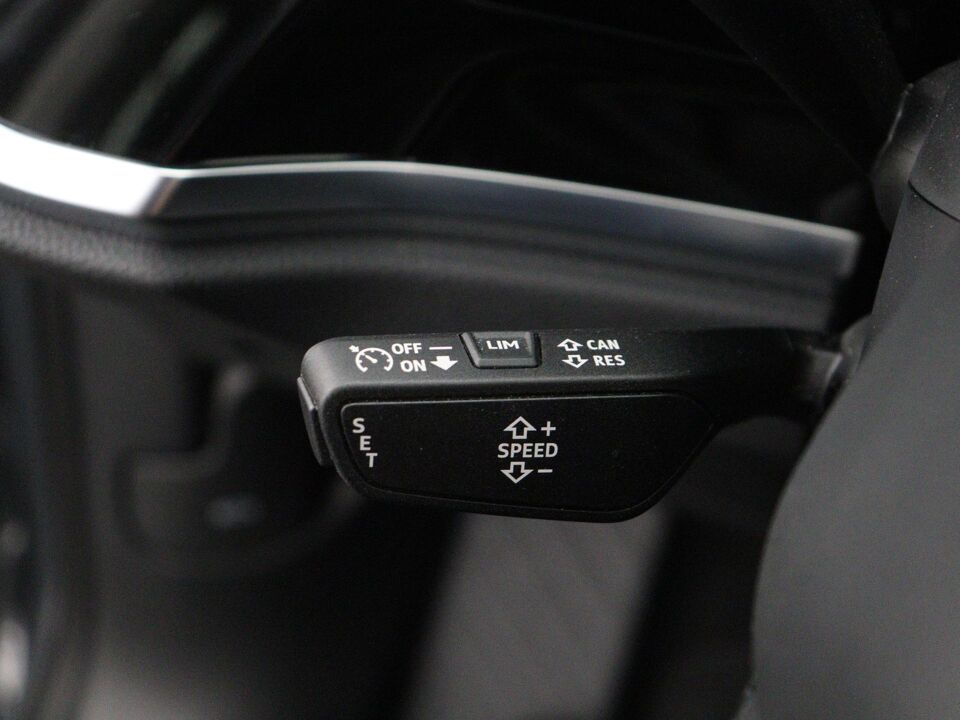 Audi Q3 45 TFSI e Advanced edition