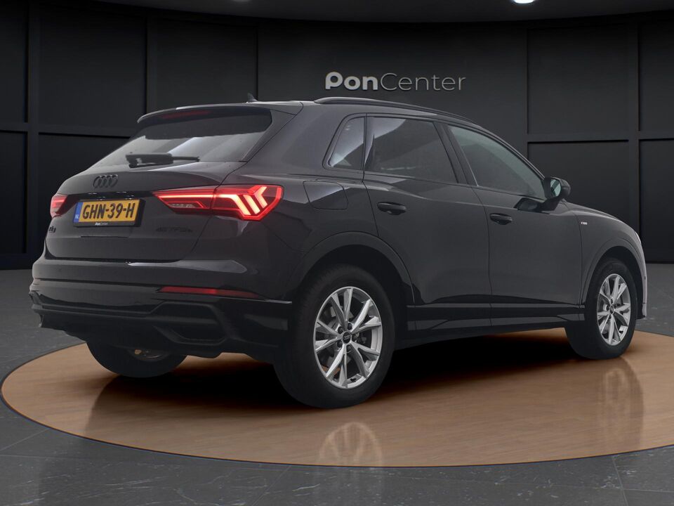 Audi Q3 45 TFSI e S edition