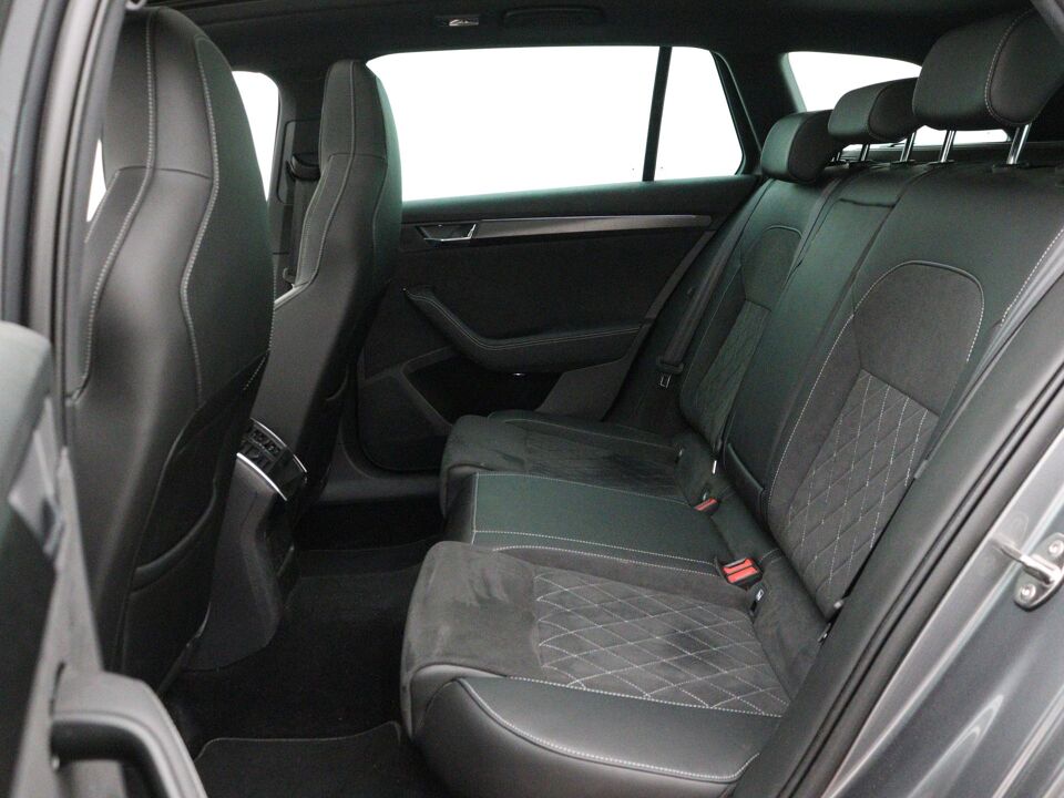 Škoda Superb Combi 1.5 TSI ACT Sportline Business