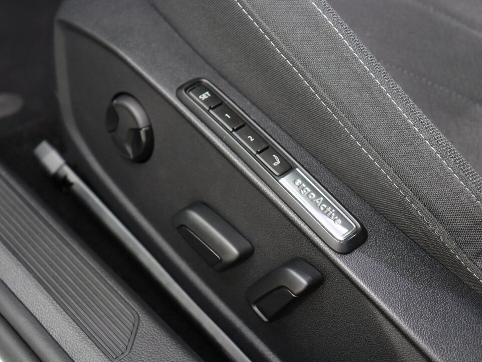 Volkswagen Golf 1.4 eHybrid Style