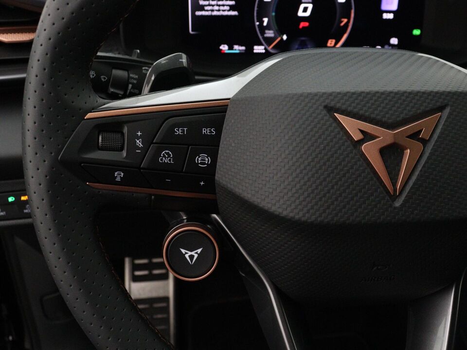 CUPRA Terramar 1.5 TSI e-Hybrid 204 pk