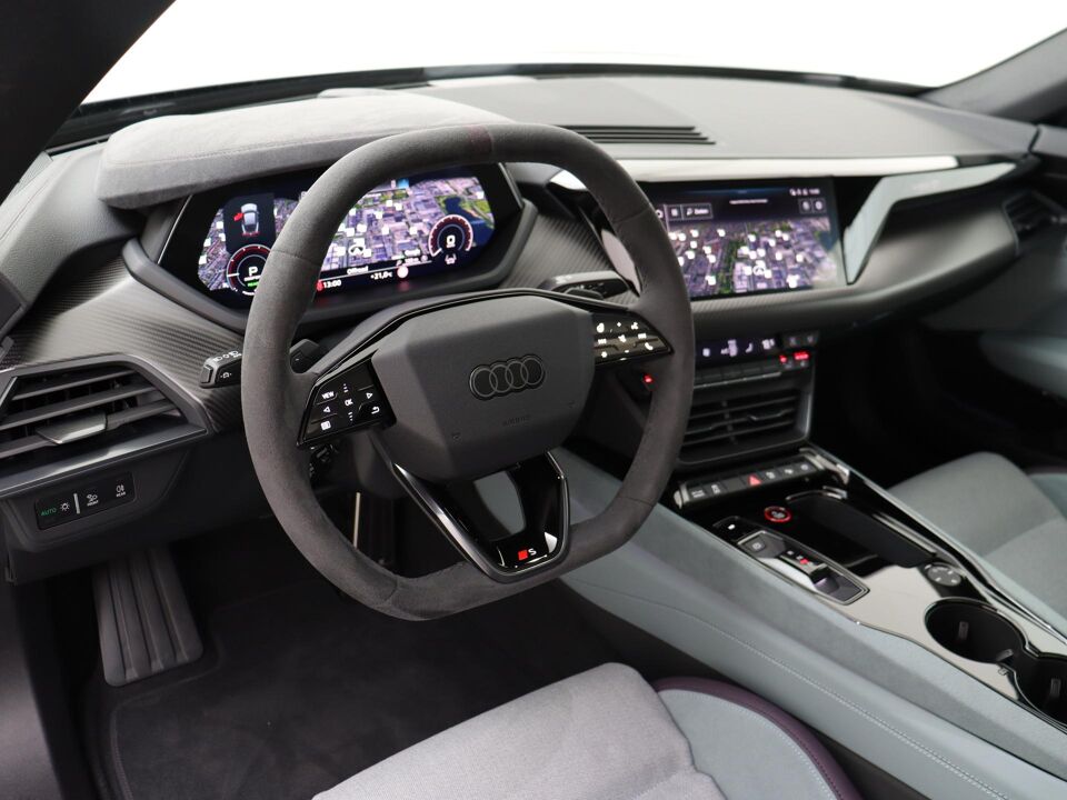 Audi S e-tron GT exclusive edition 1/299 435 kW / 592 PK