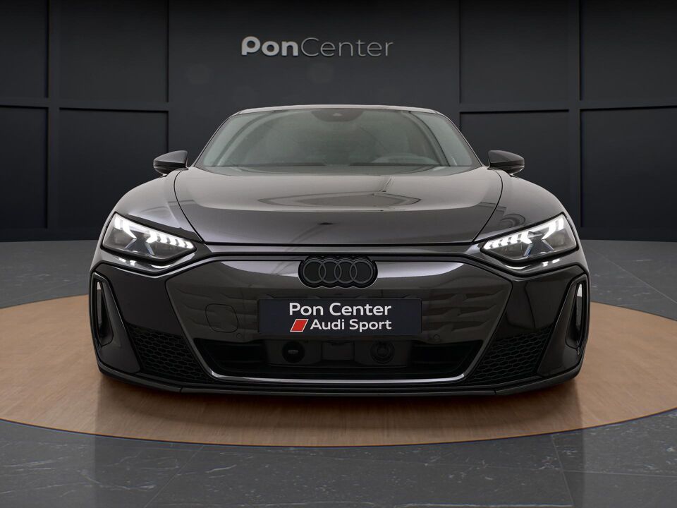 Audi S e-tron GT exclusive edition 1/299 435 kW / 592 PK