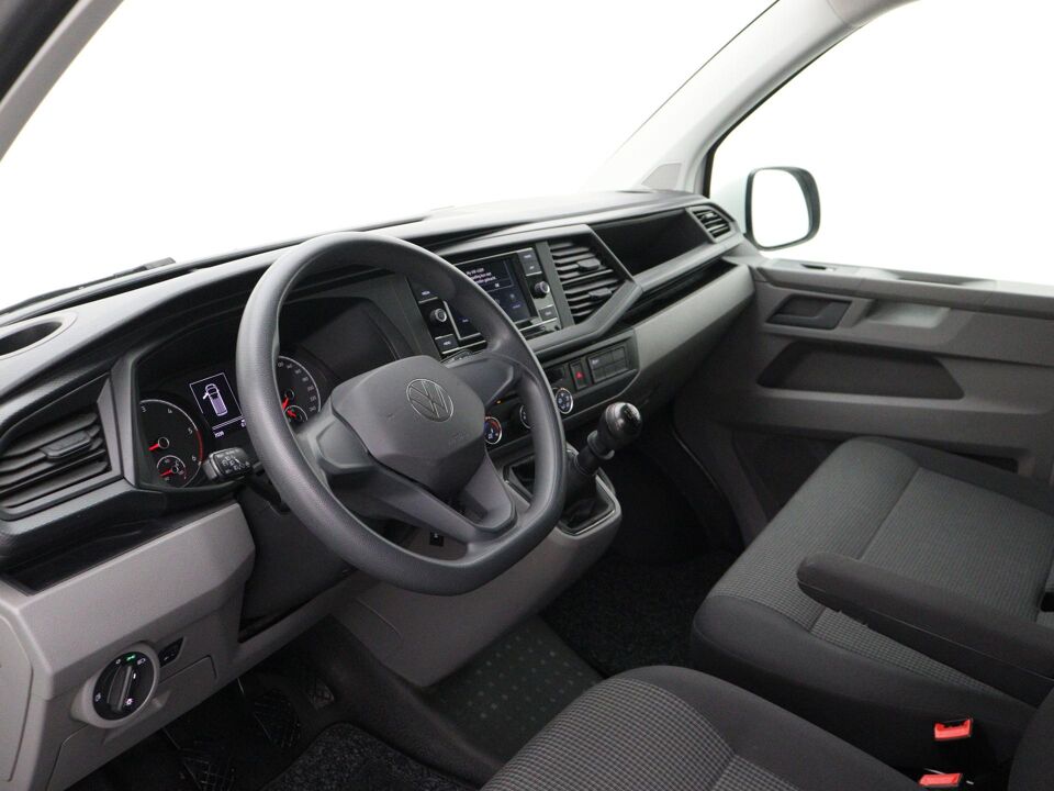 VW-Bedrijfswagens Transporter 2.0 TDI 90 PK L1H1 26 Economy Business