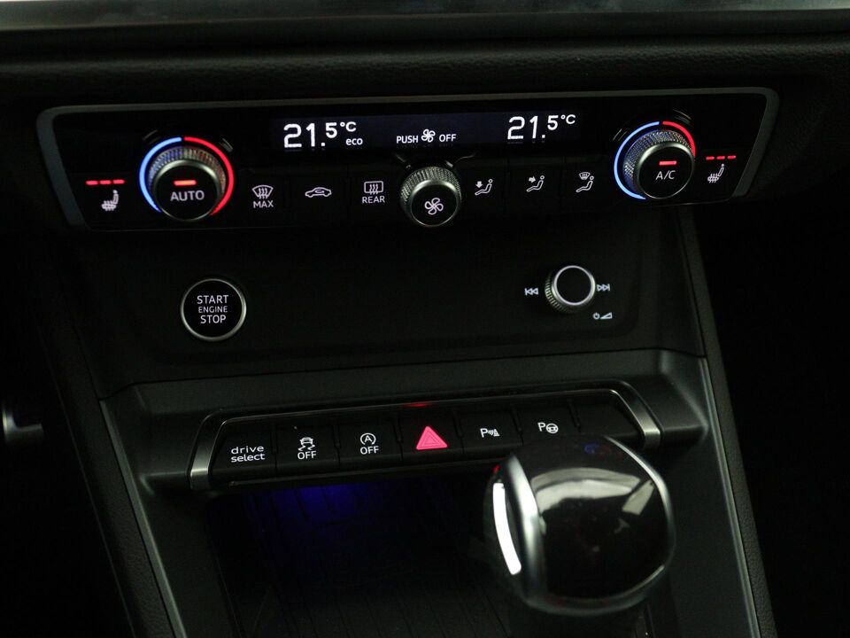 Audi Q3 35 TFSI S Edition Competition