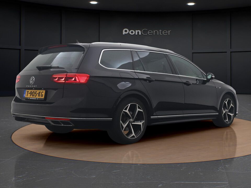 Volkswagen Passat Variant 1.5 TSI Elegance Business R