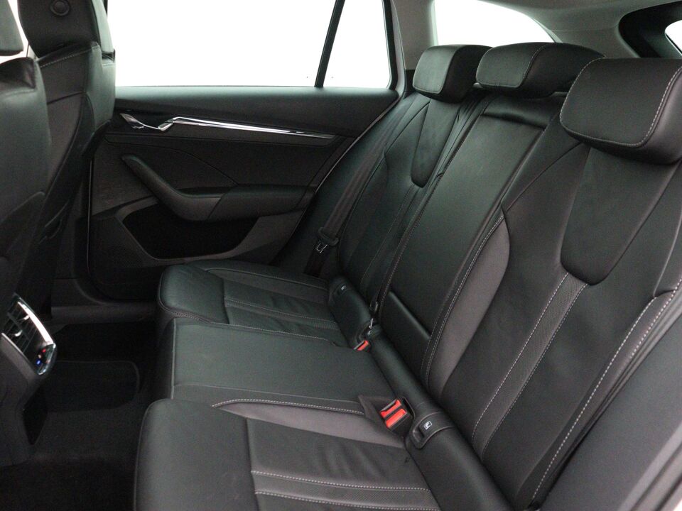 Škoda Octavia Combi 1.5 e-TSI Business Edition Plus