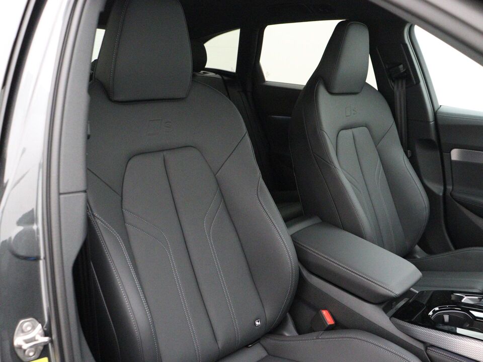 Audi A5 Avant e-hybrid S edition Competition 2.0 TFSI e 270 kW / 367 PK