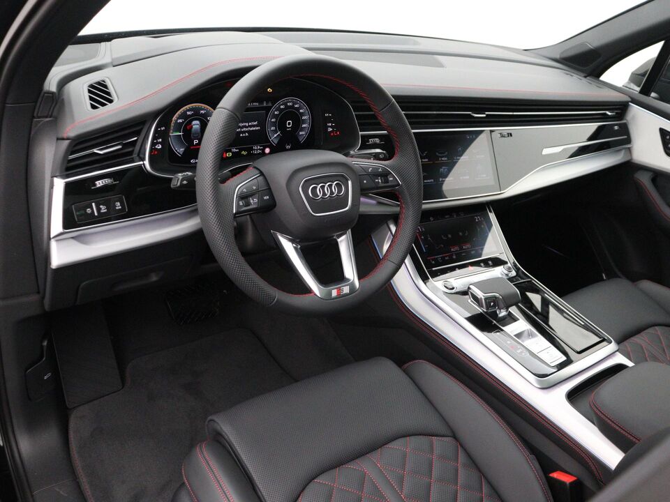 Audi Q7 Pro Line S 55 TFSI e 290 kW / 394 PK