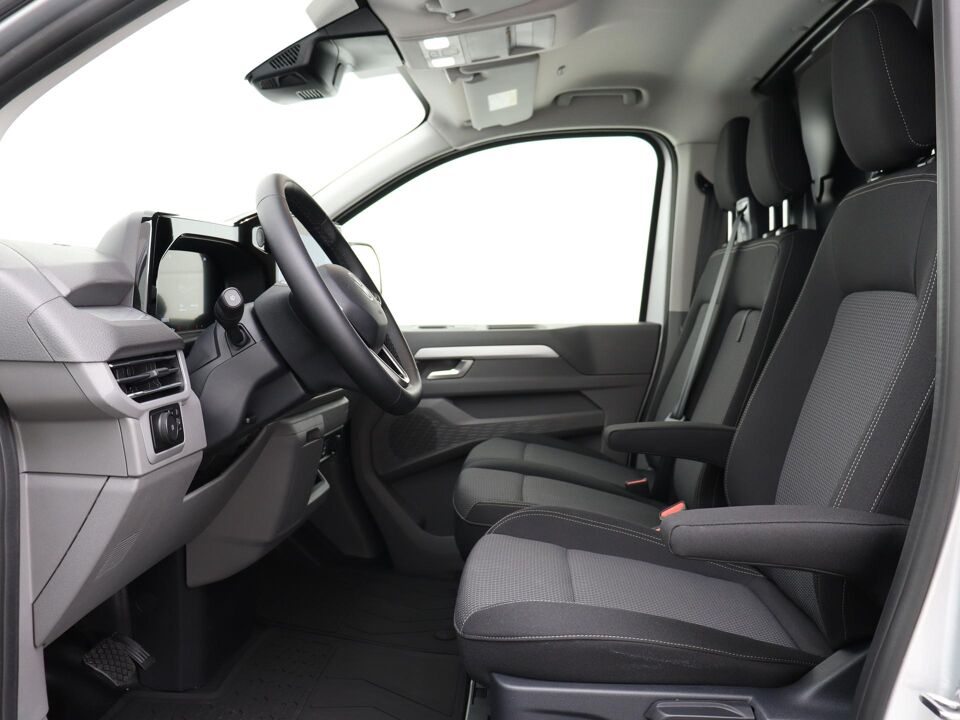 VW-Bedrijfswagens E-Transporter Life L2 160 kW / 218 pk