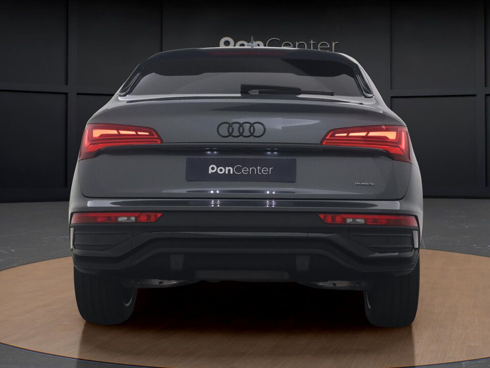 Audi Q5 Sportback S edition Competition 50 TFSI e 220 kW / 299 PK