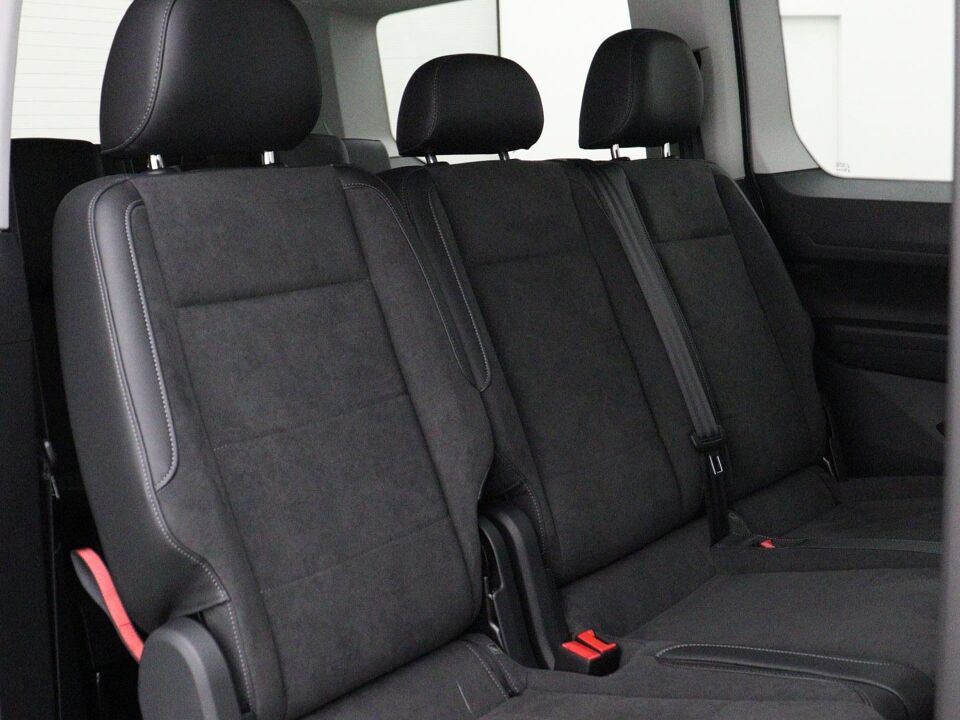 VW-Bedrijfswagens Caddy Kombi Maxi Style 1.5 eHybrid 85 kW / 115 pk