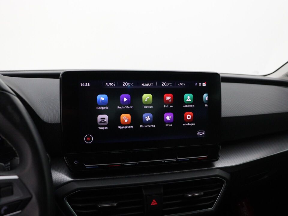 SEAT Leon 1.5 eTSI Style Launch Edition