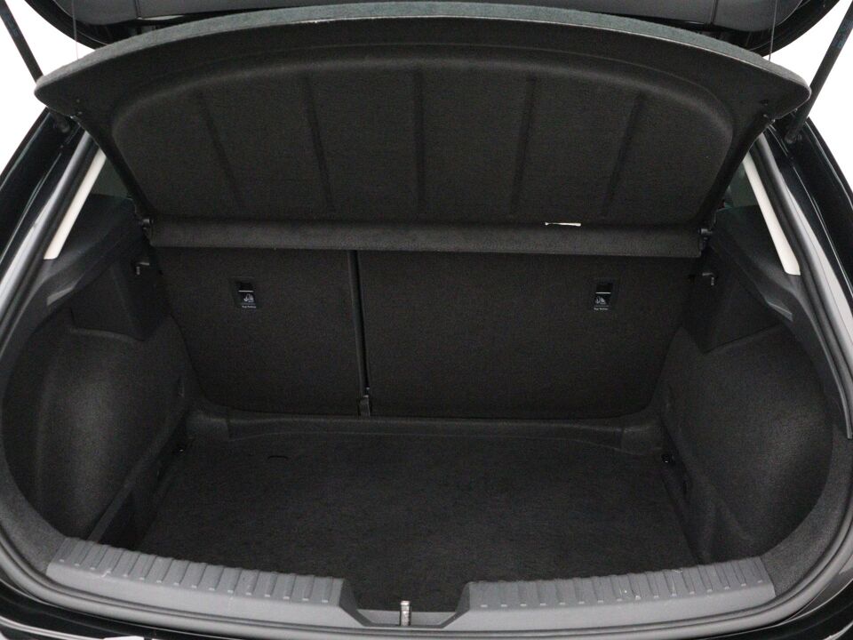 SEAT Leon 1.5 eTSI Style Launch Edition