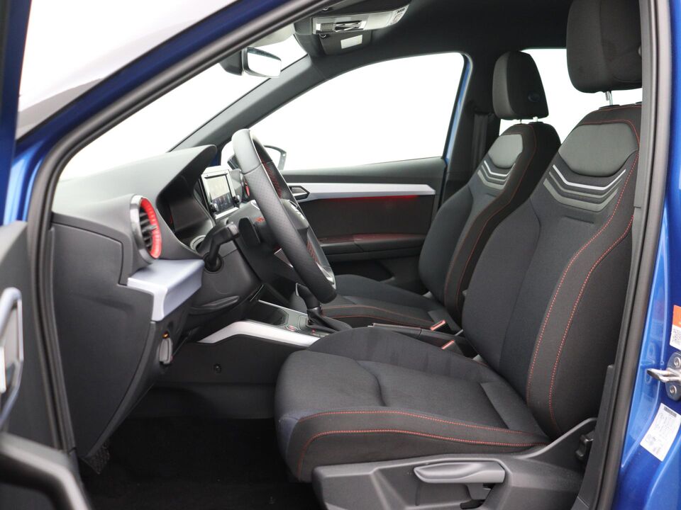 SEAT Arona 1.0 EcoTSI 115 PK DSG FR Business Connect
