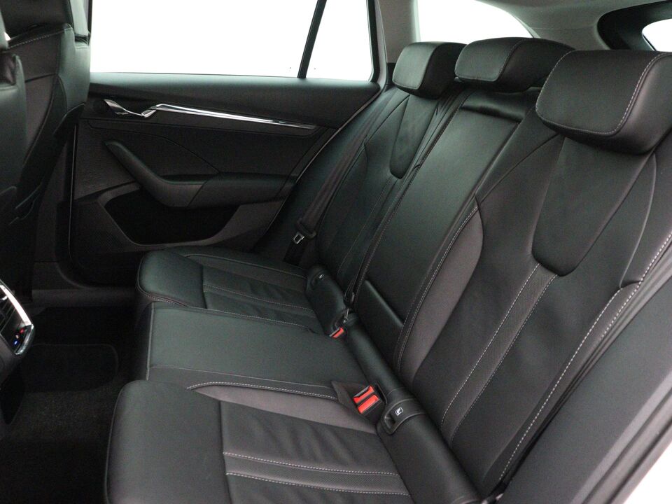 Škoda Octavia Combi 1.5 e-TSI Business Edition Plus
