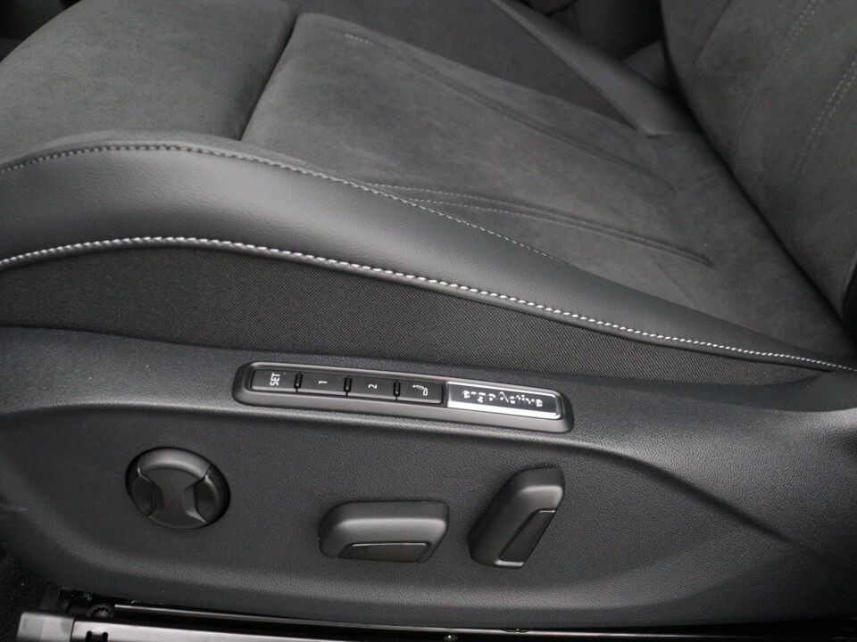 Volkswagen ID.7 Tourer Pro Business 77 kWh 210 kW / 286 pk