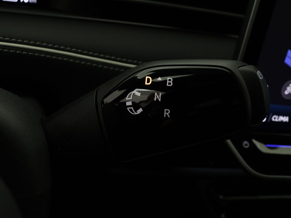 Volkswagen ID.7 Tourer Pro Business 77 kWh 210 kW / 286 pk