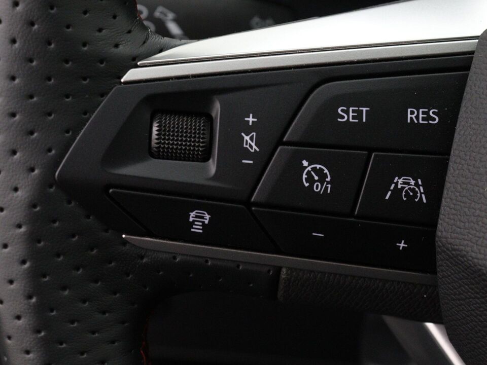 SEAT Ibiza 1.0 EcoTSI FR Business Connect