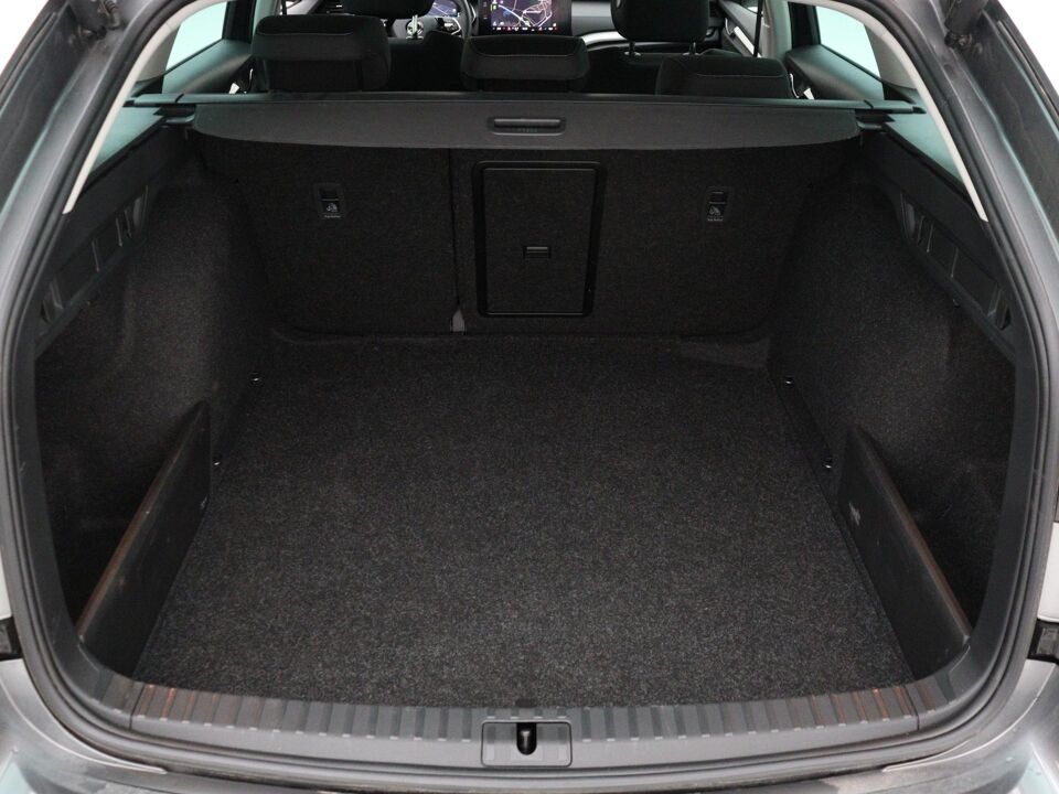 Škoda Octavia Combi 1.0 e-TSI Business Edition Plus