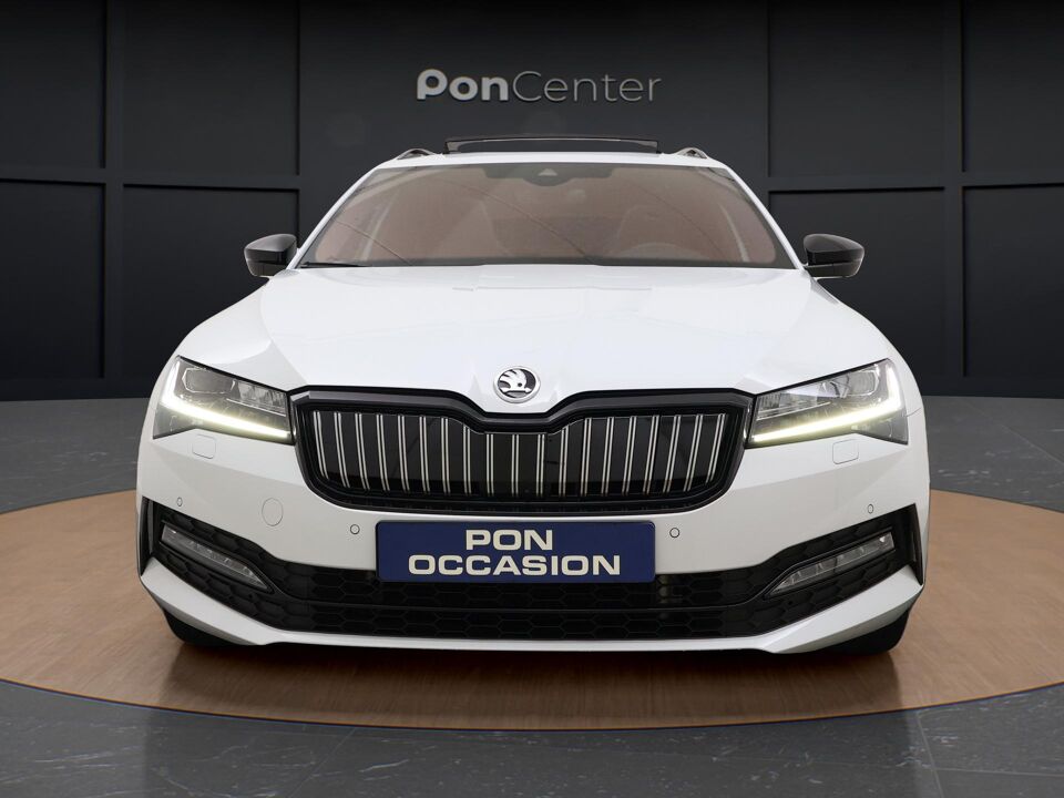 Škoda Superb Combi 1.4 TSI iV Sportline Business