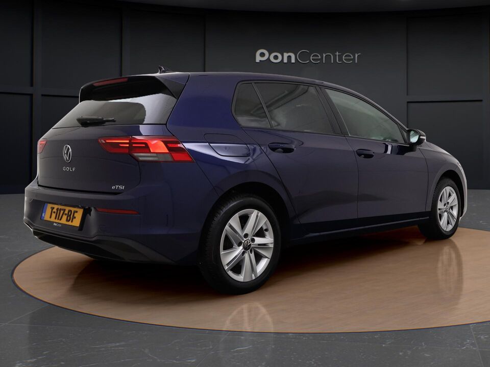 Volkswagen Golf 1.0 eTSI 110 PK DSG Life Business